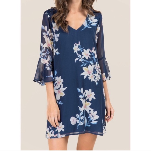 Blue Rain Dresses & Skirts - Francesca’s Floral Dress